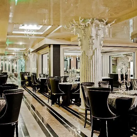 Üdülőközpont Elenite Premium 5*