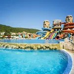 Resort Elenite Premium