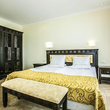 Elenite Premium Resort 5*